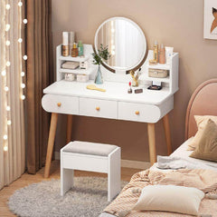 Dressing Table With Mirror