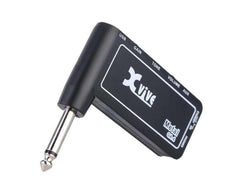 Guitar amp with charging cable