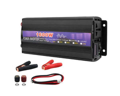 Compact 12V power inverter