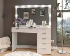 Dressing Table With Mirror